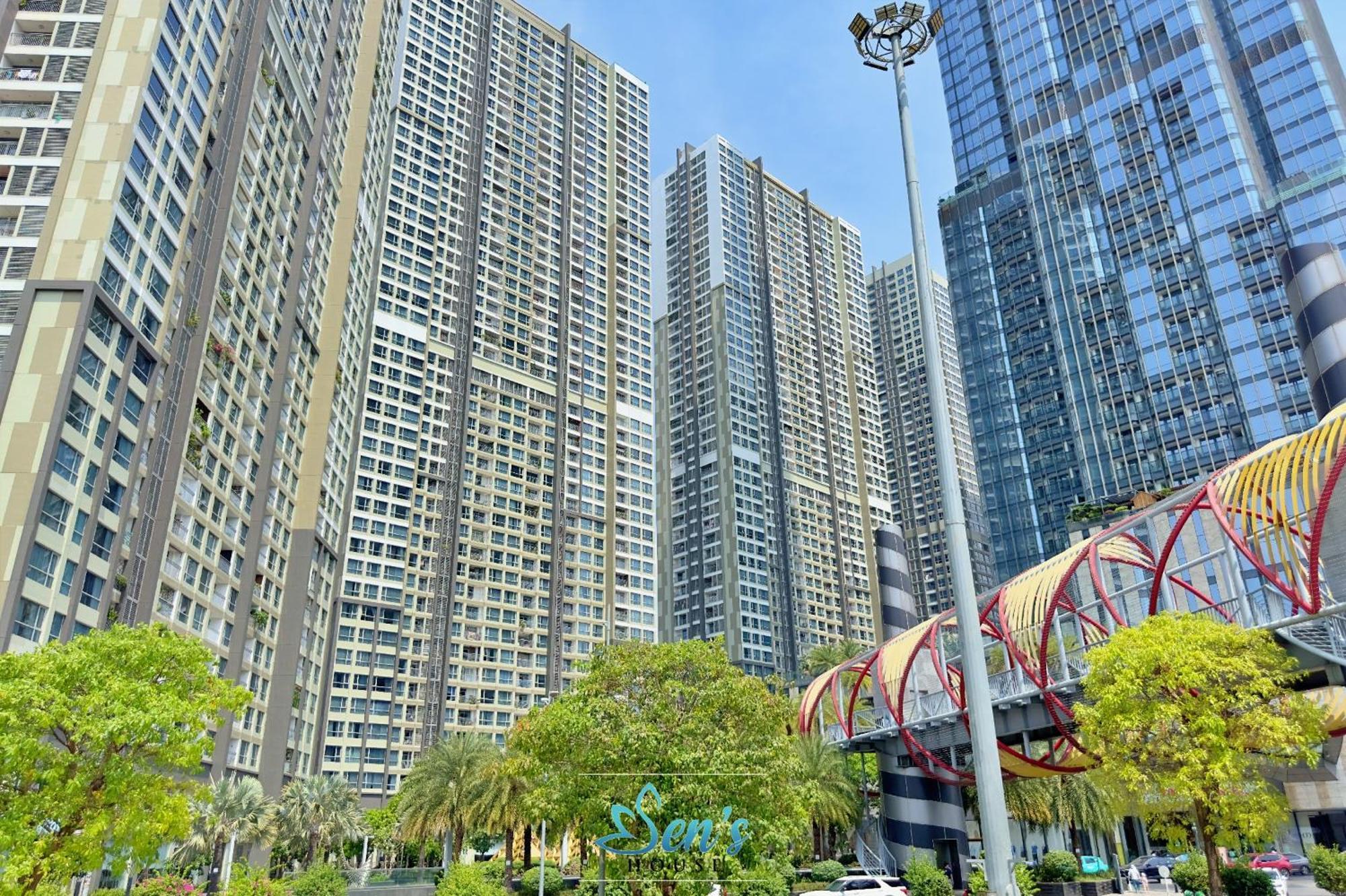 Sens House Saigon - Serviced In Vinhomes Park Căn hộ