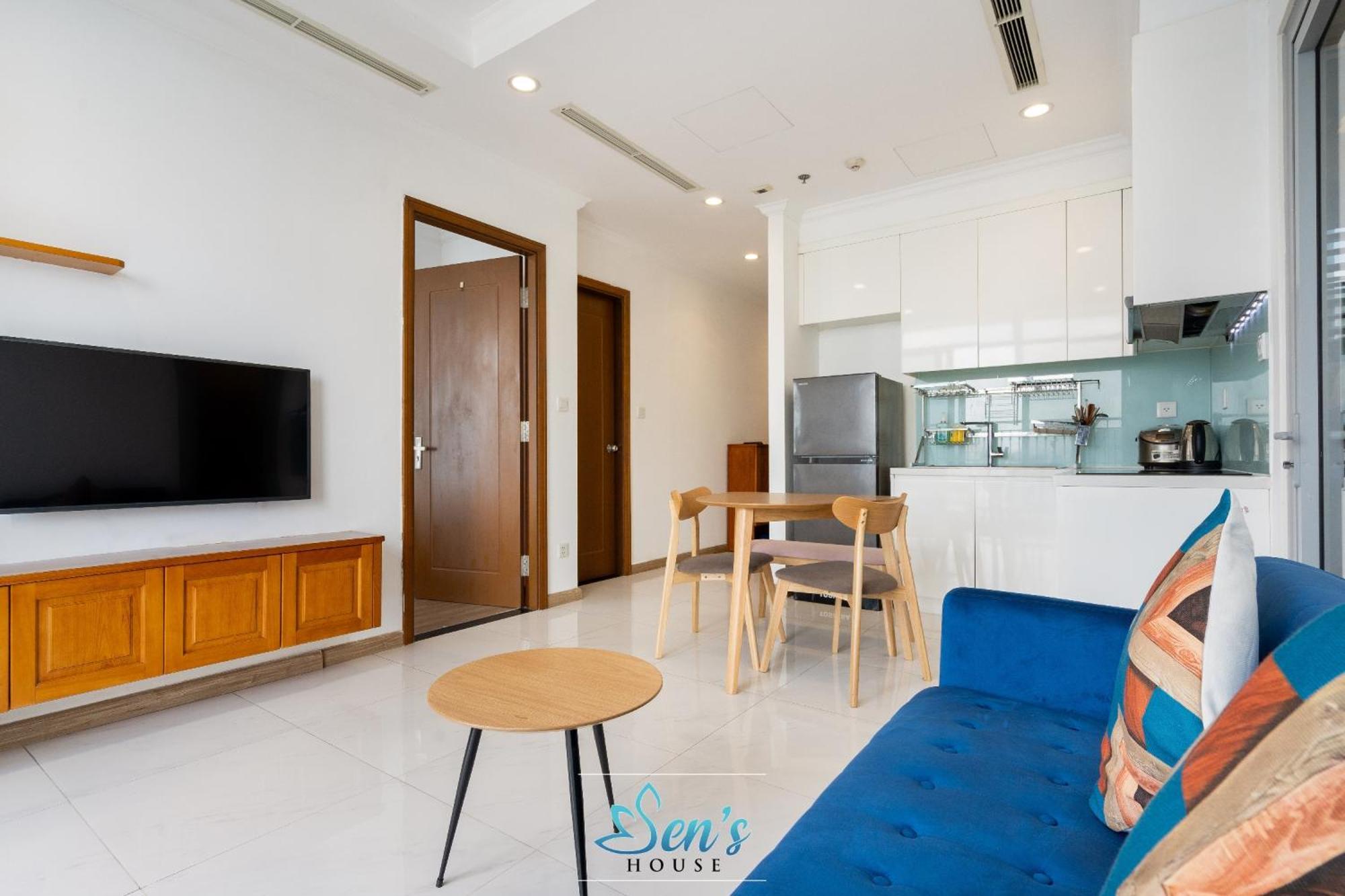 Căn hộ Sens House Saigon - Serviced In Vinhomes Park TP. Hồ Chí Minh